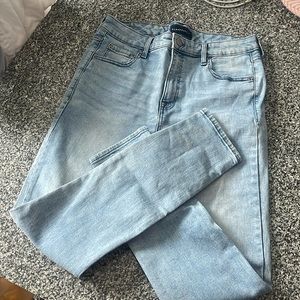 Womans size 12 Aeropostale high-rise skinny jeggins never worn  light blue